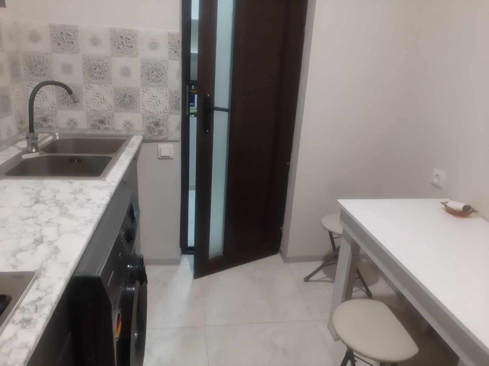 Lyucie Guest House Иджеван Екстериор снимка