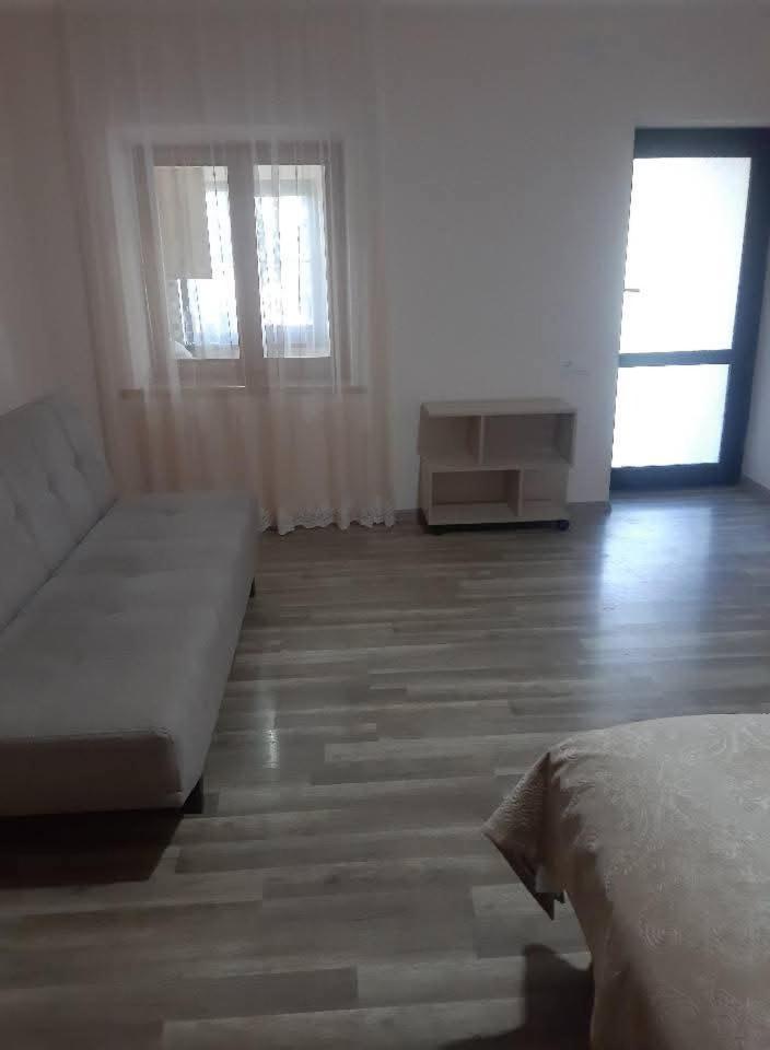 Lyucie Guest House Иджеван Екстериор снимка